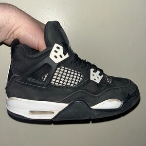 Air Jordan 4 Retro White Thunder